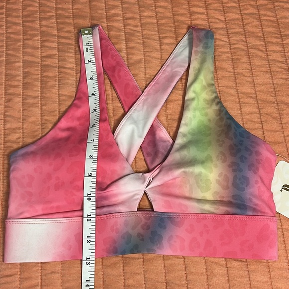 NWT Fabletics Oasis Twist Sports Bra Ombre Leopard Small - Picture 4 of 7